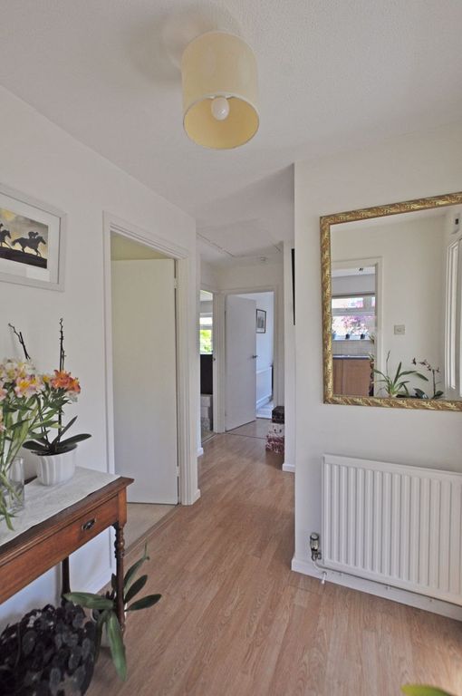 Additional image 8 of 2 bed semi-detached bungalow for saleAttractive Bungalow, Royce Walk, Rogerstone NP10