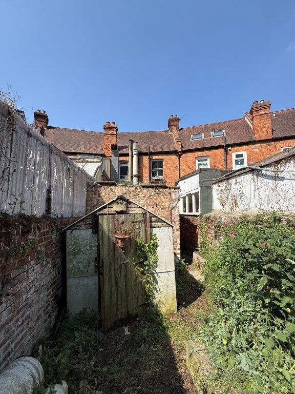 Property photo 2 of 7