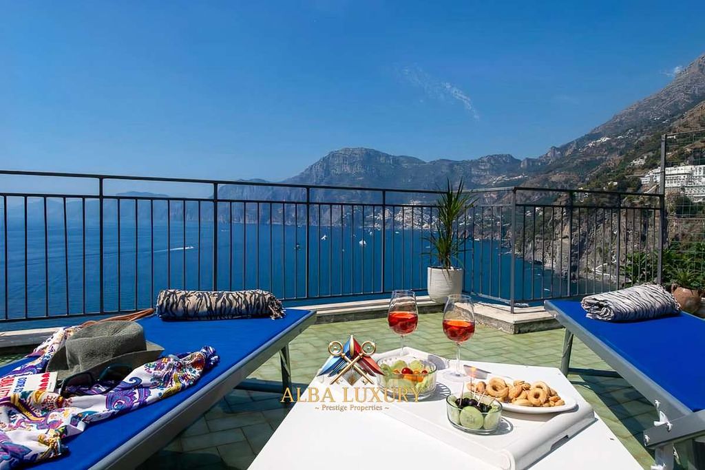 Property photo 3 of 22