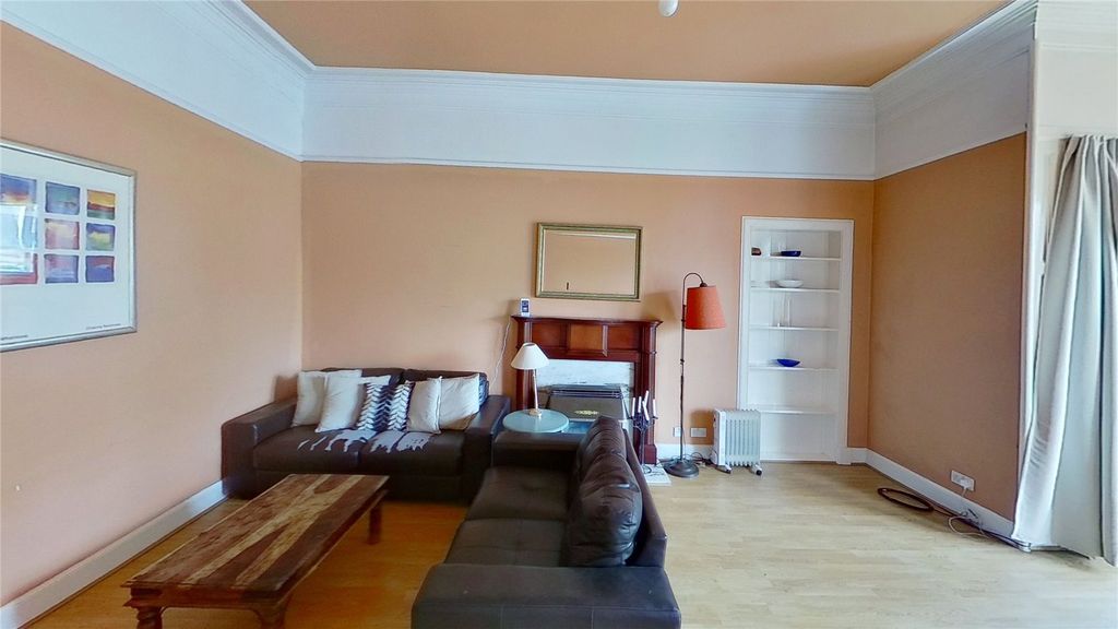 Property photo 2 of 7 Photo 2