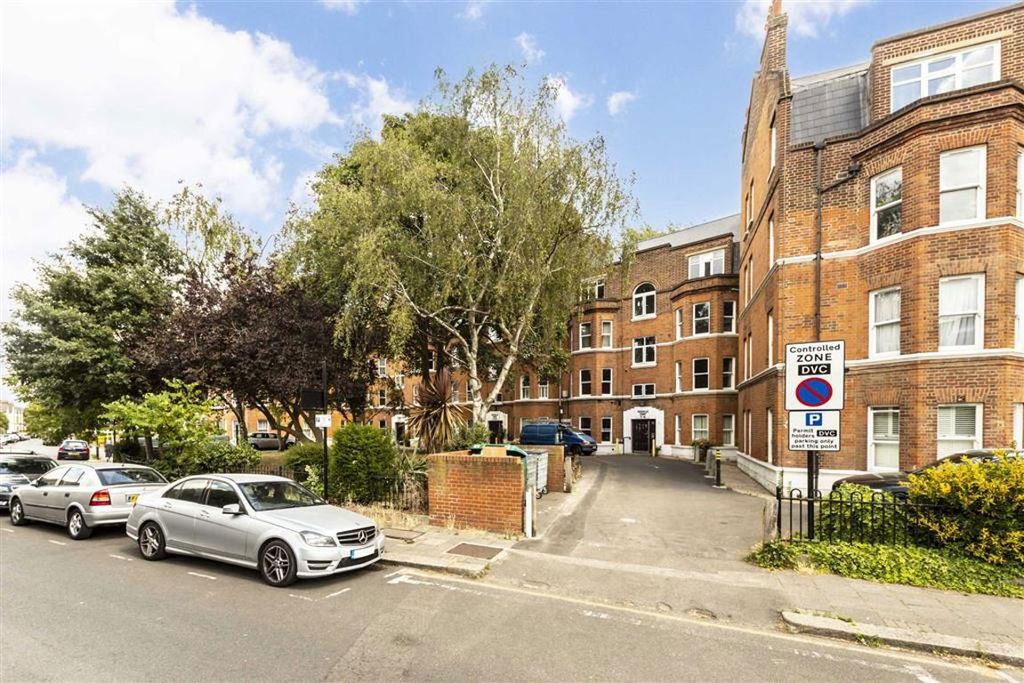 Property photo 1 of 6