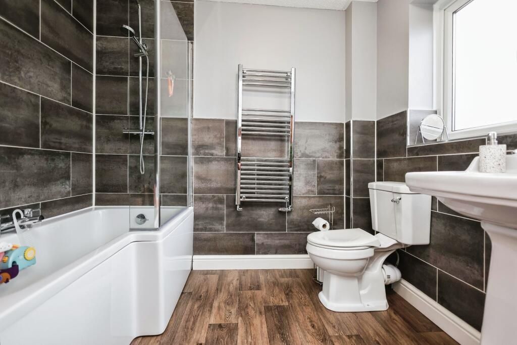 Property photo 2 of 2