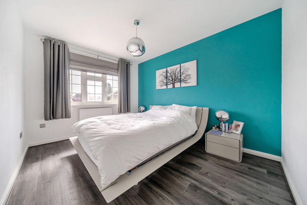 Property photo 2 of 20 1-69Cf9796c3E0c-1...