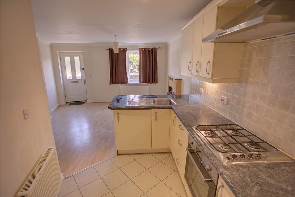 Property photo 2 of 10 Picture No. 22