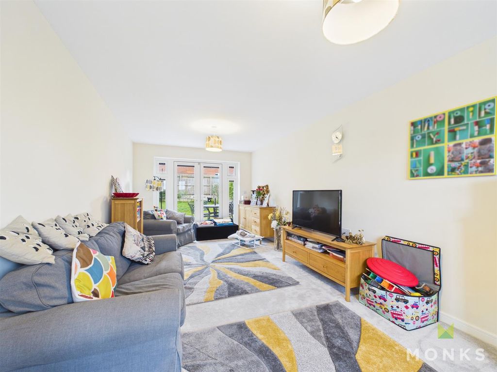 Property photo 2 of 19 Cam01520G0-Pr0377-Still040.Jpg