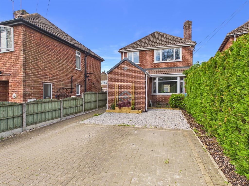 Property photo 1 of 20 Cam05476G0-Pr0198-Still037.Jpg