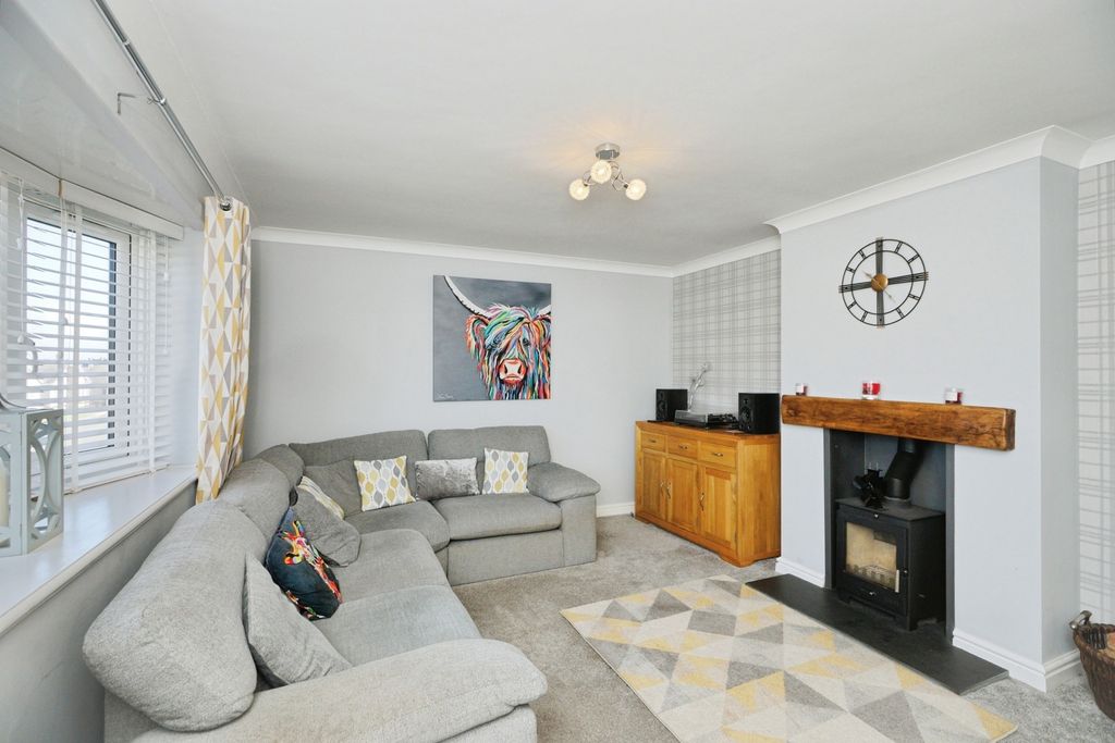 Property photo 2 of 16 Pbox-Img.Jpg