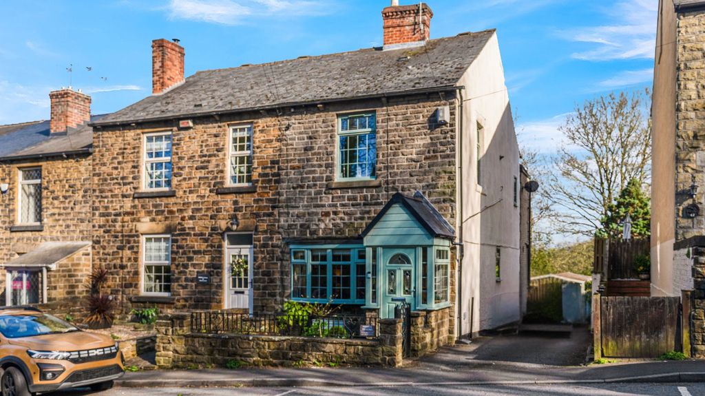 Property photo 1 of 32