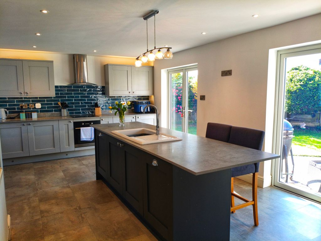 Property photo 2 of 29 Img_5562
