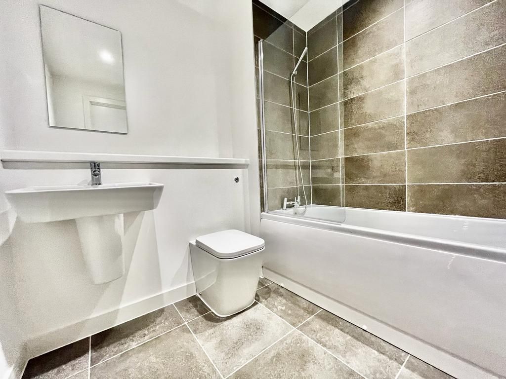 Property photo 2 of 10 Photo 02