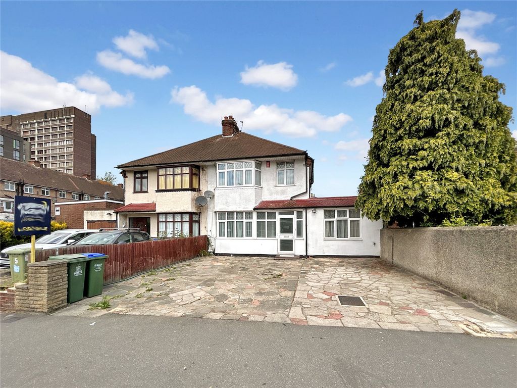 Property photo 1 of 30 Picture No. 04