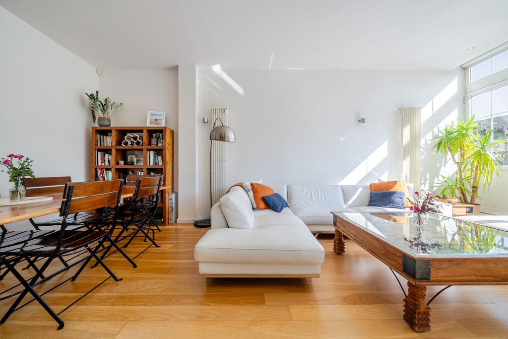 Property photo 2 of 20 1480068-13-6A356E...