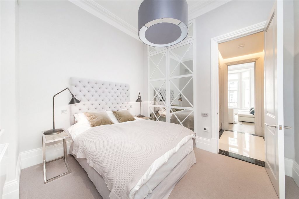 Property photo 2 of 11 Picture No. 05