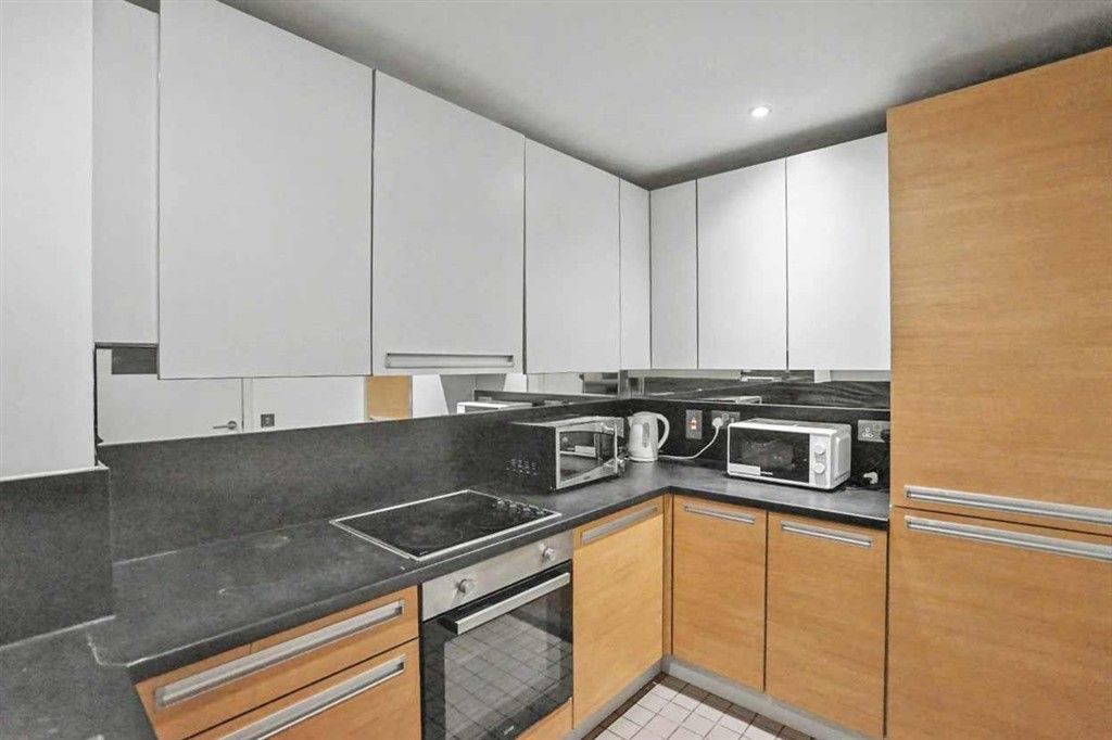 Property photo 3 of 5