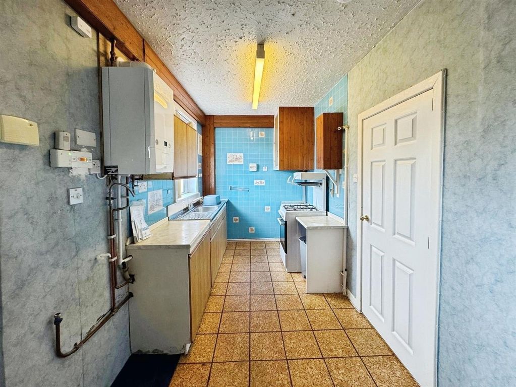 Property photo 3 of 13 3.Jpg