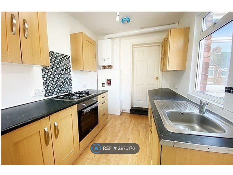Property photo 1 of 3