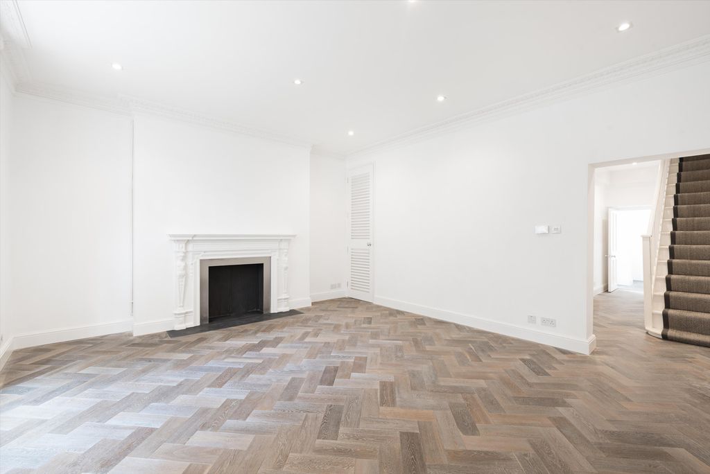 Property photo 2 of 10 Image