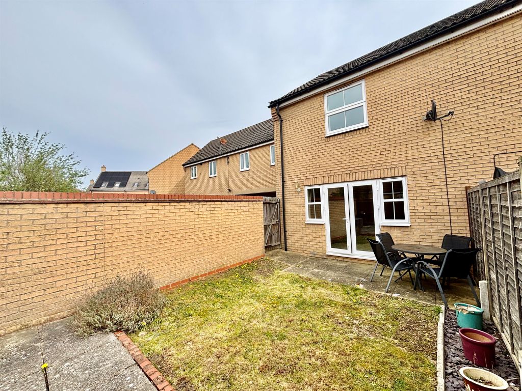 Property photo 1 of 16