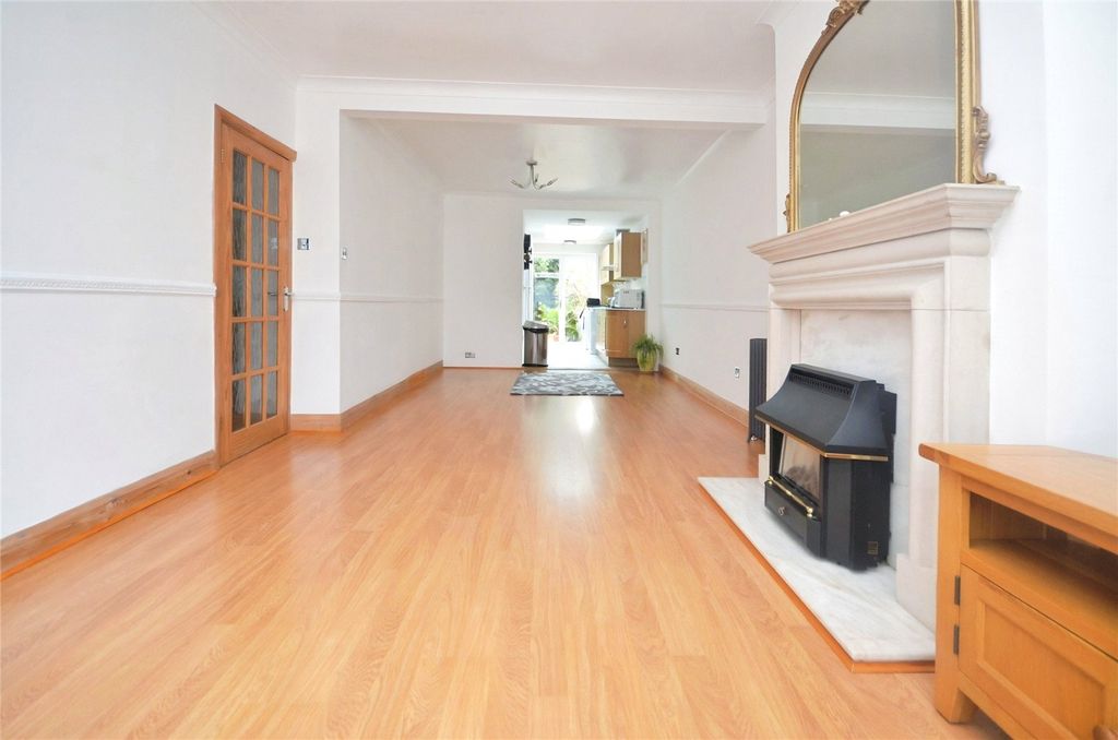 Property photo 2 of 16 Picture No. 02