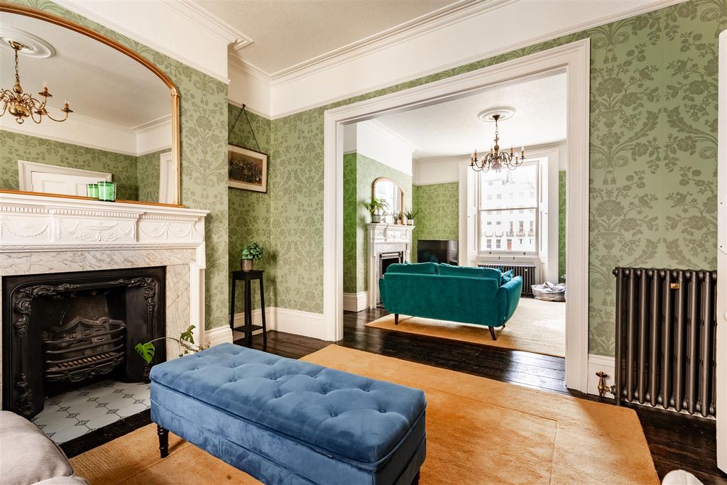 Property photo 2 of 20 Rear Living Room