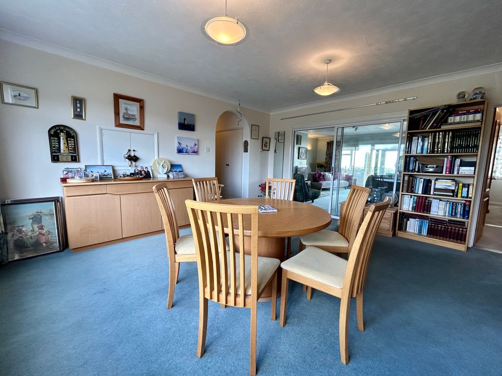 Property photo 3 of 16 Dining Room