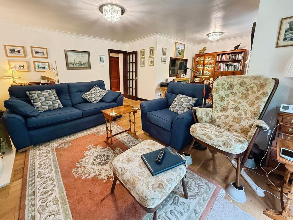 Property photo 2 of 17 Living Room