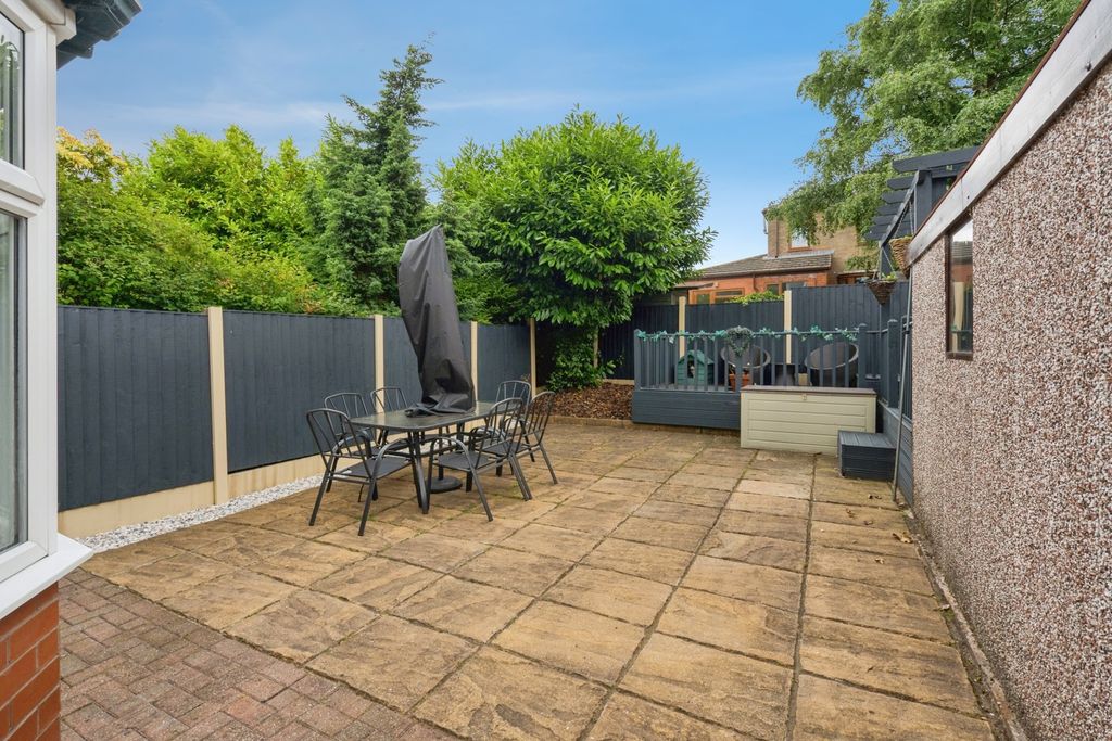 Property photo 3 of 20 Pbox-Img.Jpg