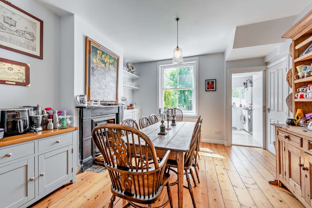Property photo 2 of 17 Kitchen/Dining