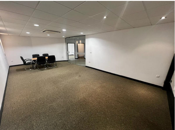 Property photo 3 of 10