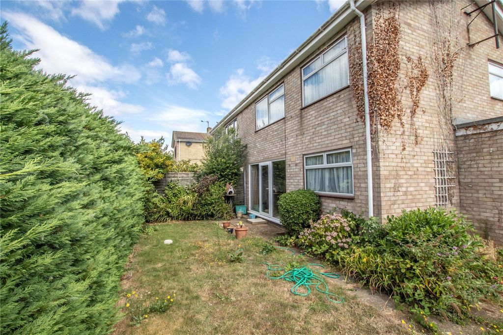 Property photo 2 of 16 Rear Garden