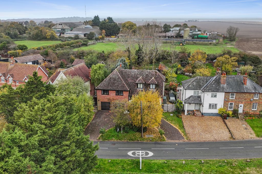 Property photo 1 of 47 Ht-Fc(Col)-Vinehouse-2