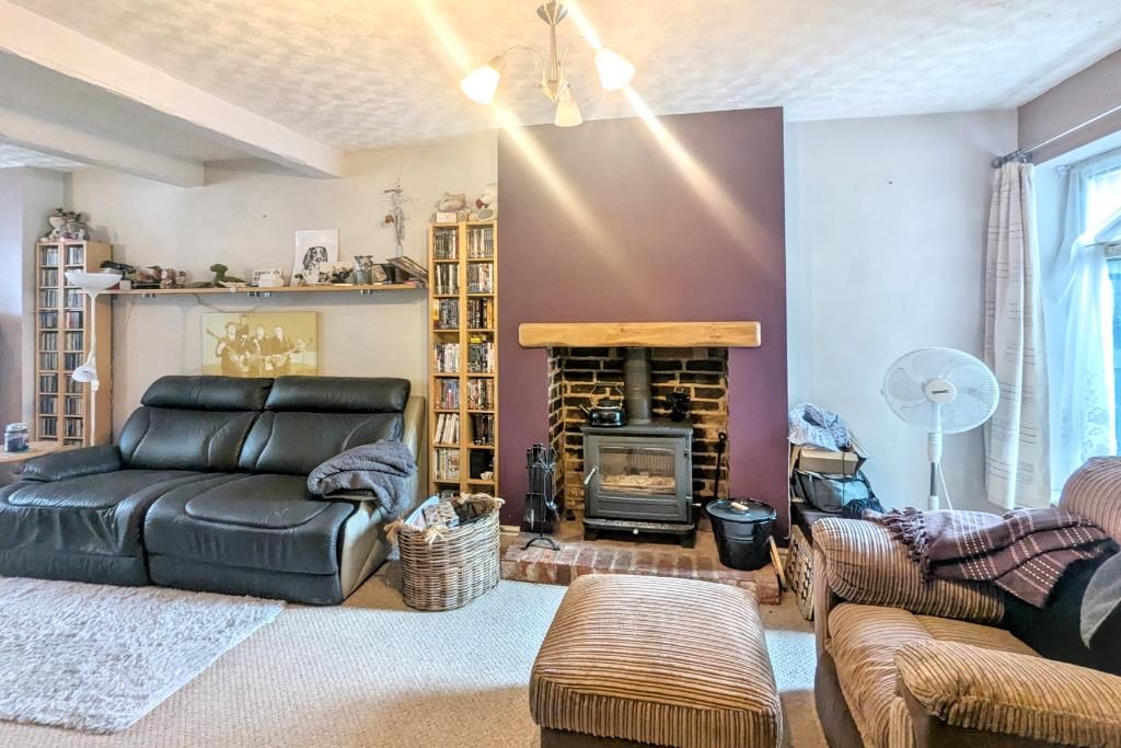 Property photo 3 of 19 Living Room/ Dining Room