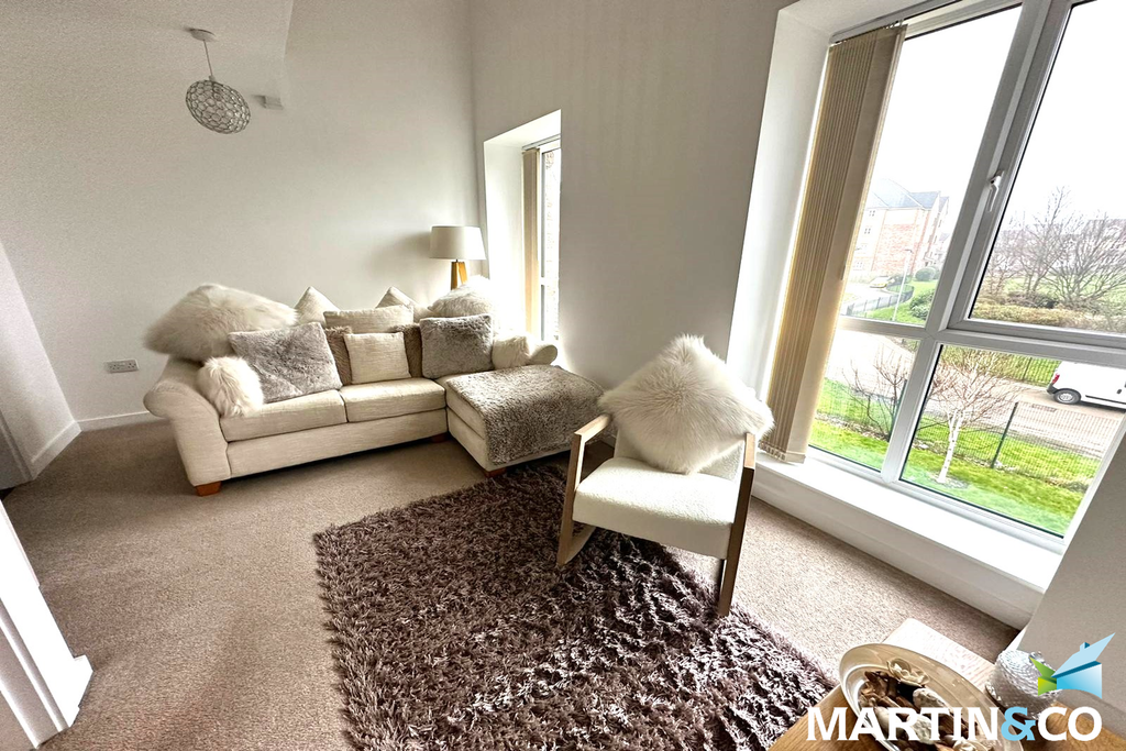 Property photo 3 of 10 Picture9