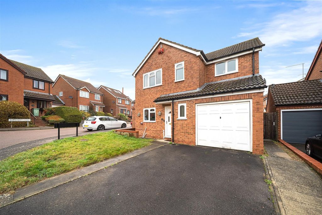 Property photo 1 of 20 Meadowdown-24.Jpg