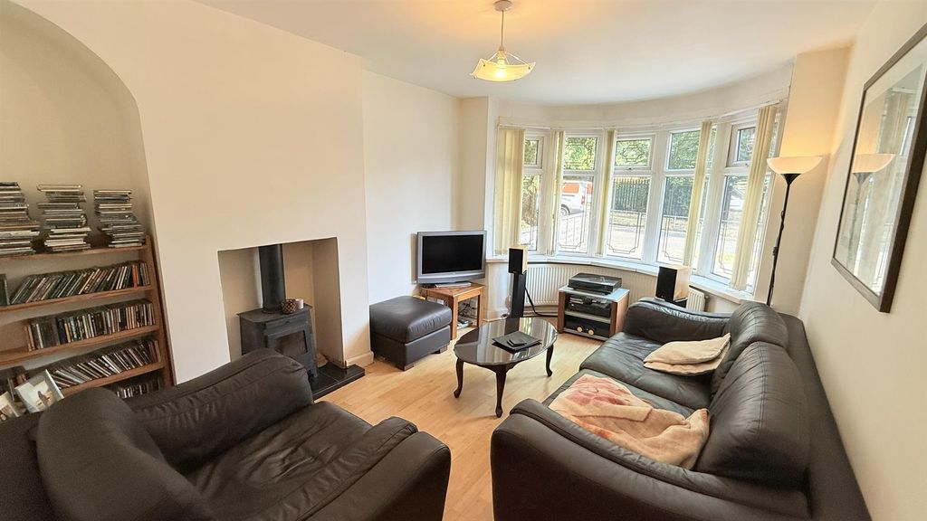 Property photo 3 of 16 Reception Room