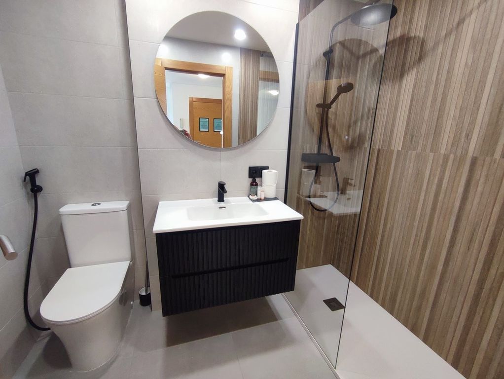 Property photo 3 of 46