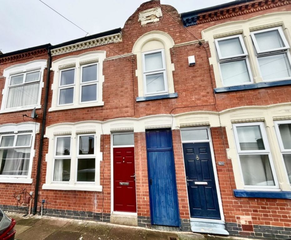 Property photo 1 of 11