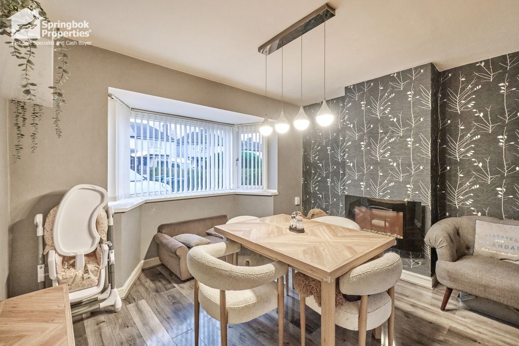 Property photo 2 of 19 Image 2