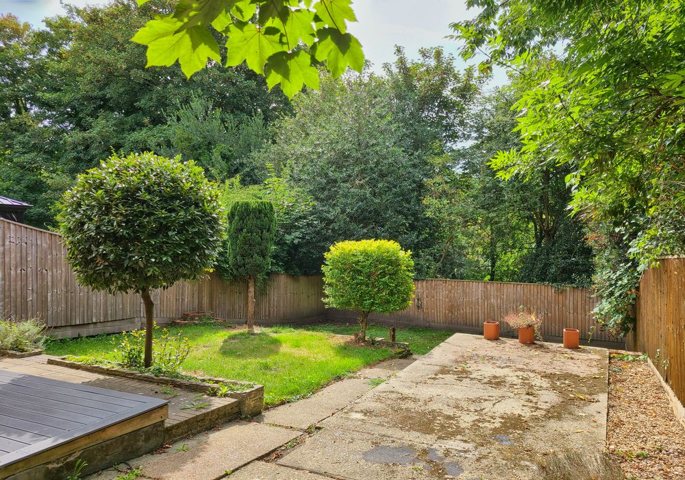 Property photo 2 of 22