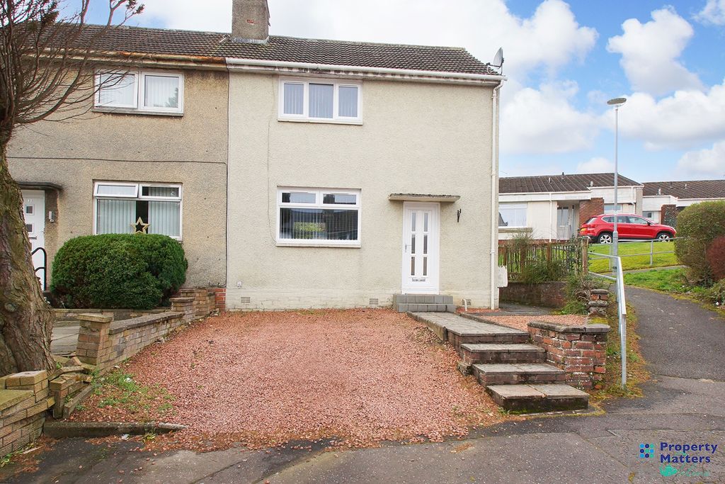 Property photo 1 of 12 2 Bedroom Semi-Detached Villa