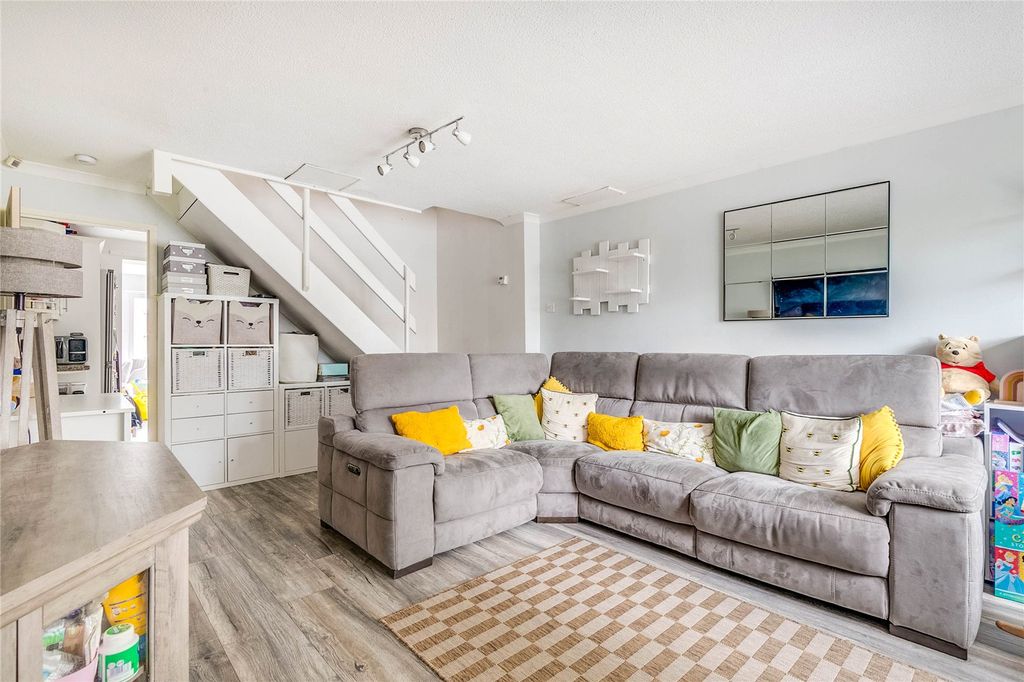 Property photo 2 of 15 Picture No. 11