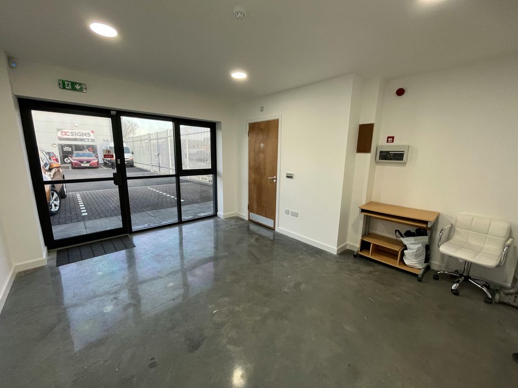 Property photo 3 of 4 Img_0921.Jpeg