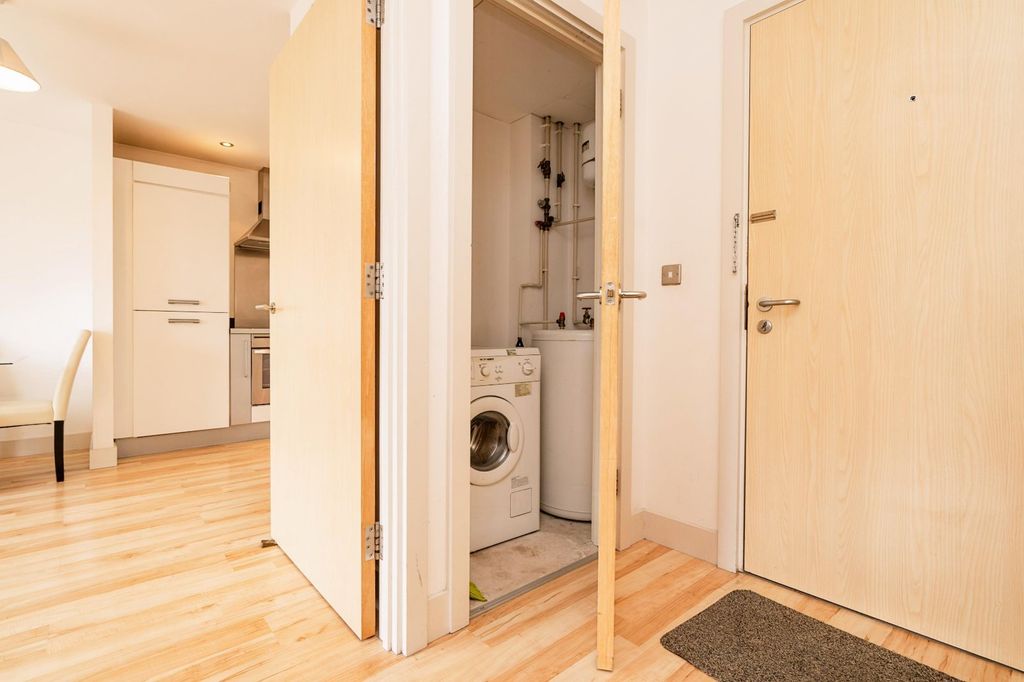 Property photo 2 of 9 Picture No. 08