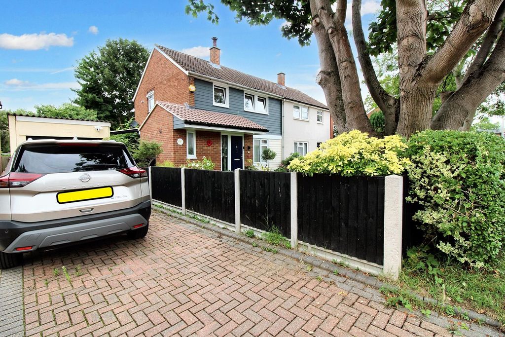 Property photo 1 of 31