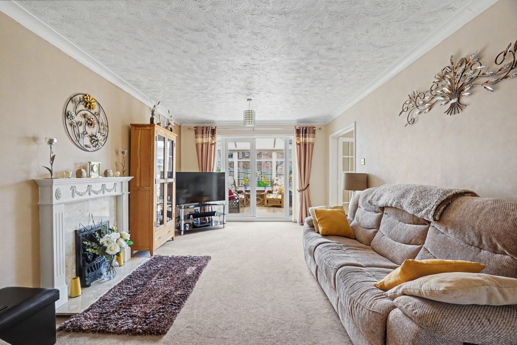 Property photo 3 of 24 4811447