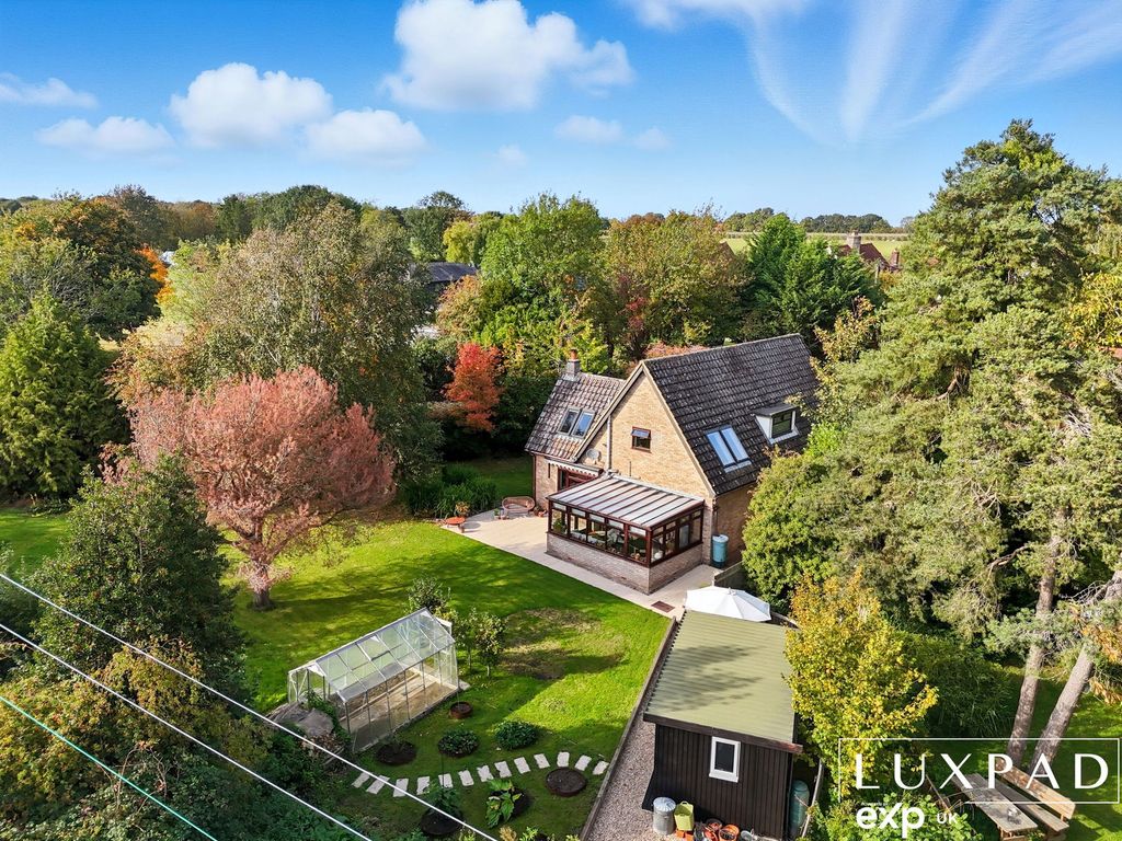 Property photo 1 of 37