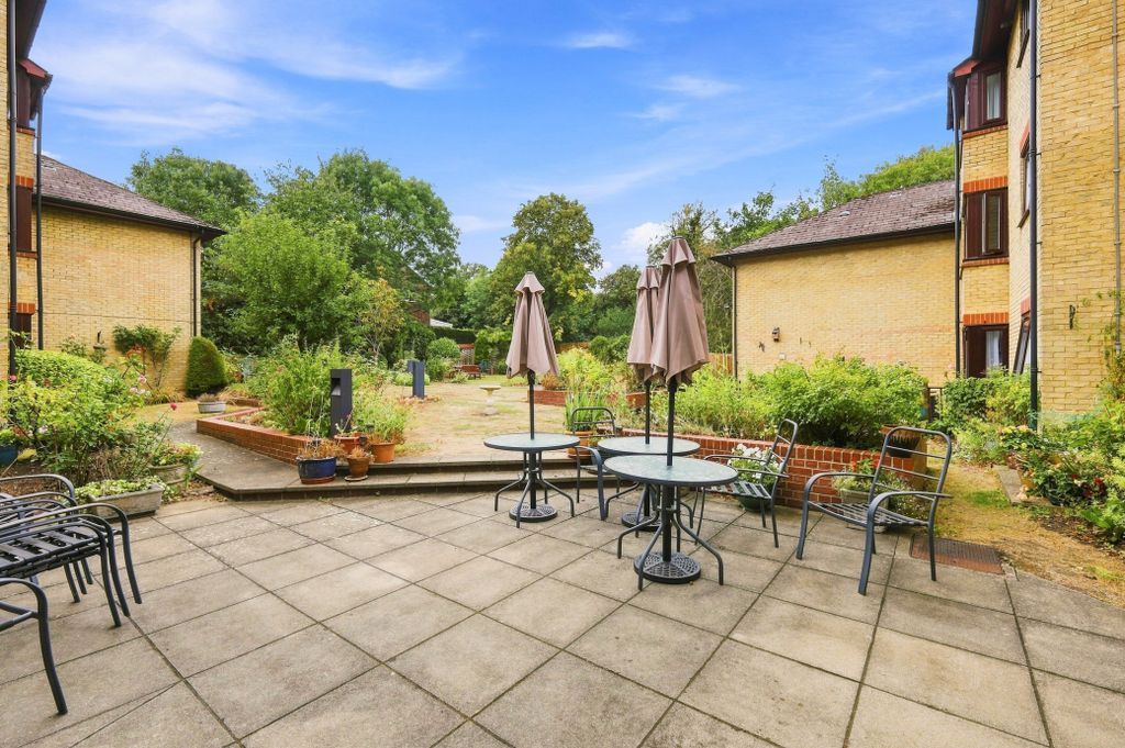 Property photo 3 of 16 55651110