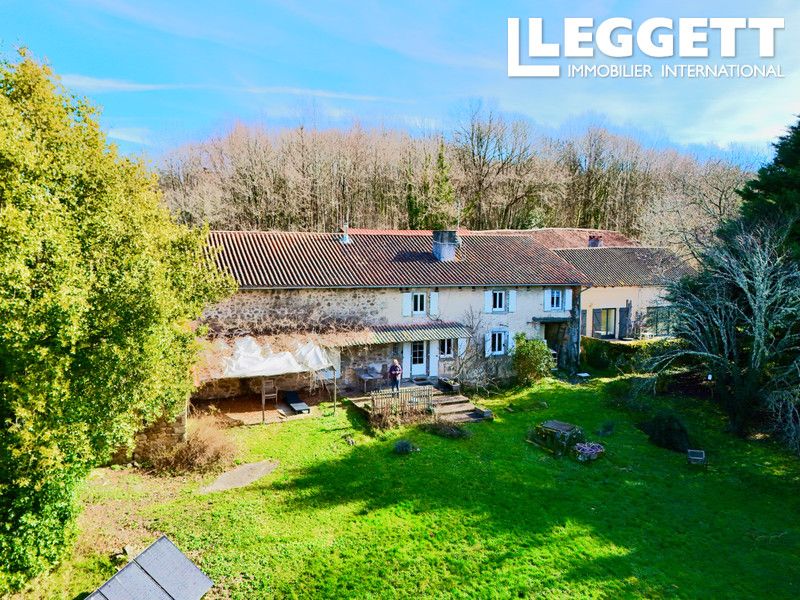 Property photo 3 of 10