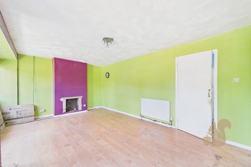 Property photo 2 of 16 Cam01659G0-Pr0883-Still011.Jpg
