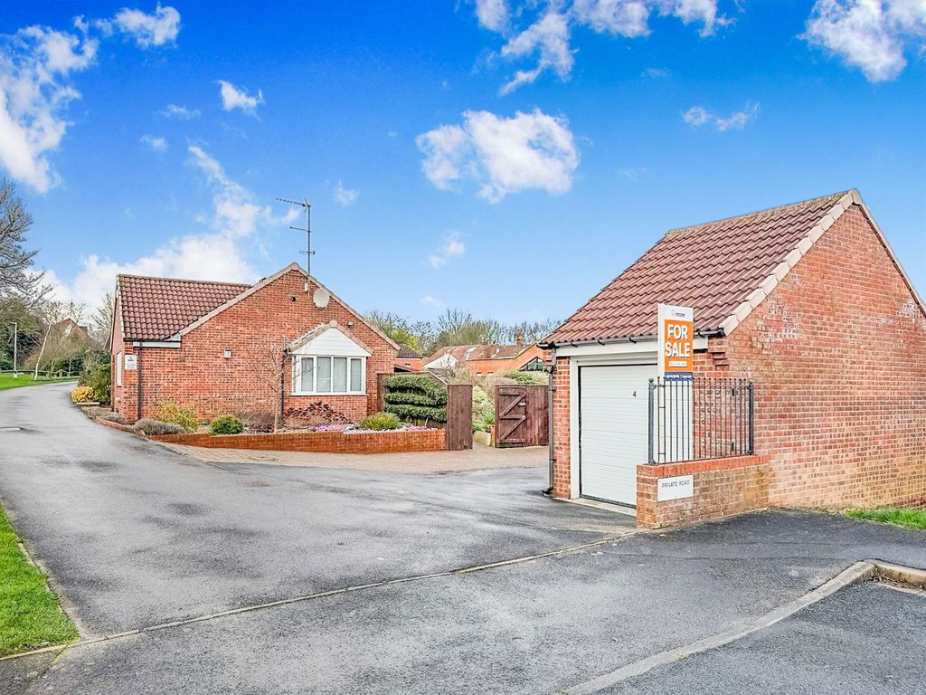 Property photo 2 of 20